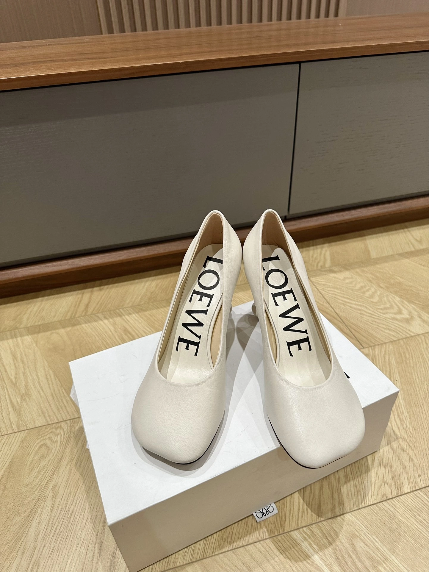 COCO-- 8o5w5 L814S01X64-2100 Calfskin sheepskin Heel height：8.5CM item:E-X000C2013